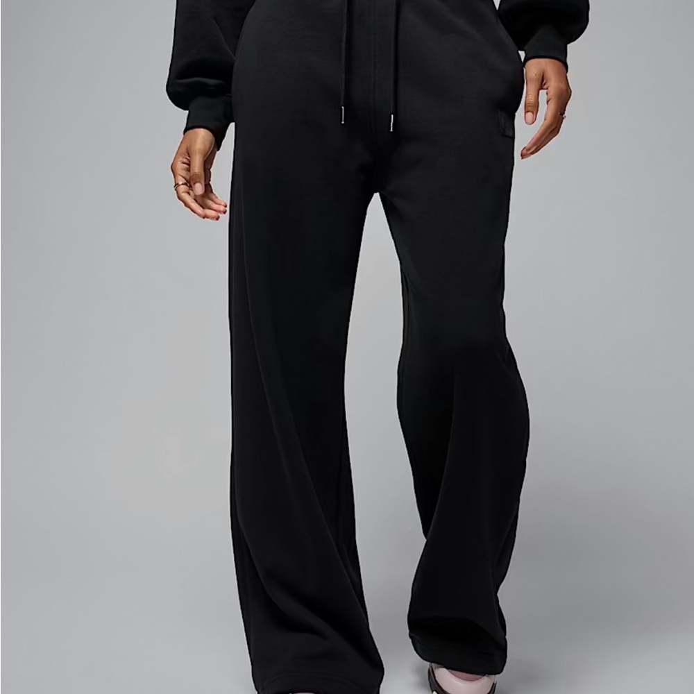 Jordan Black Wide-Leg Sweatpants